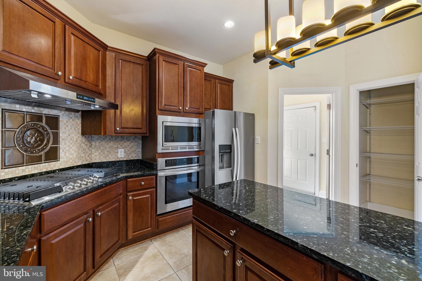 40752 CANONGATE DR, LEESBURG, Virginia 20175, 4 Bedrooms Bedrooms, ,4 BathroomsBathrooms,Residential,For sale,40752 CANONGATE DR,VALO2096384 MLS # VALO2096384