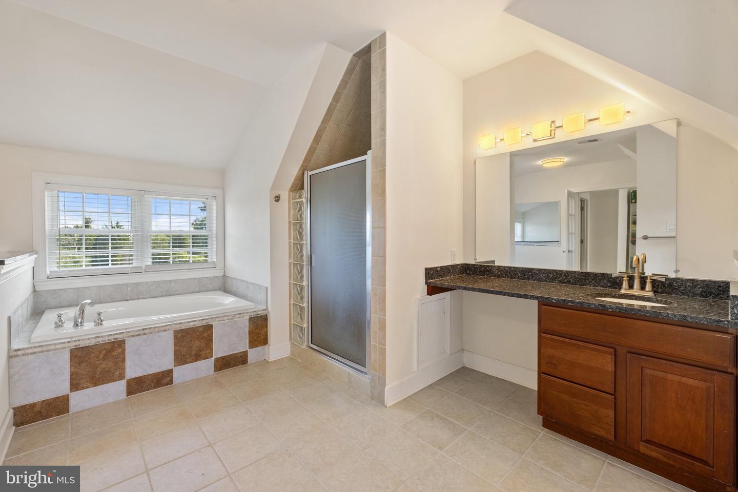 40752 CANONGATE DR, LEESBURG, Virginia 20175, 4 Bedrooms Bedrooms, ,4 BathroomsBathrooms,Residential,For sale,40752 CANONGATE DR,VALO2096384 MLS # VALO2096384
