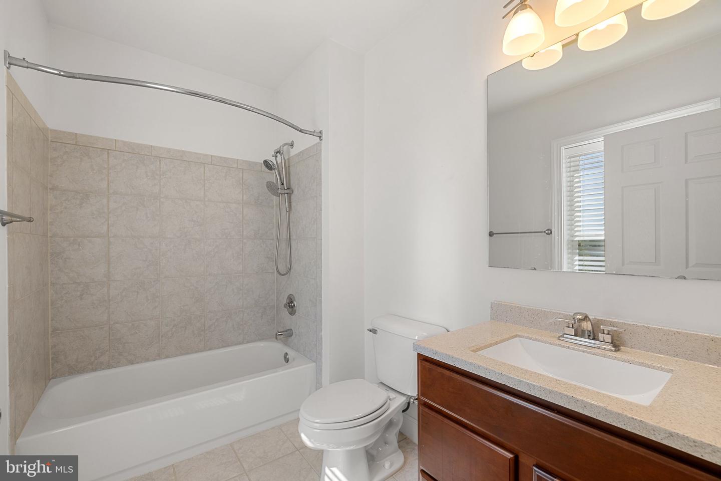 40752 CANONGATE DR, LEESBURG, Virginia 20175, 4 Bedrooms Bedrooms, ,4 BathroomsBathrooms,Residential,For sale,40752 CANONGATE DR,VALO2096384 MLS # VALO2096384