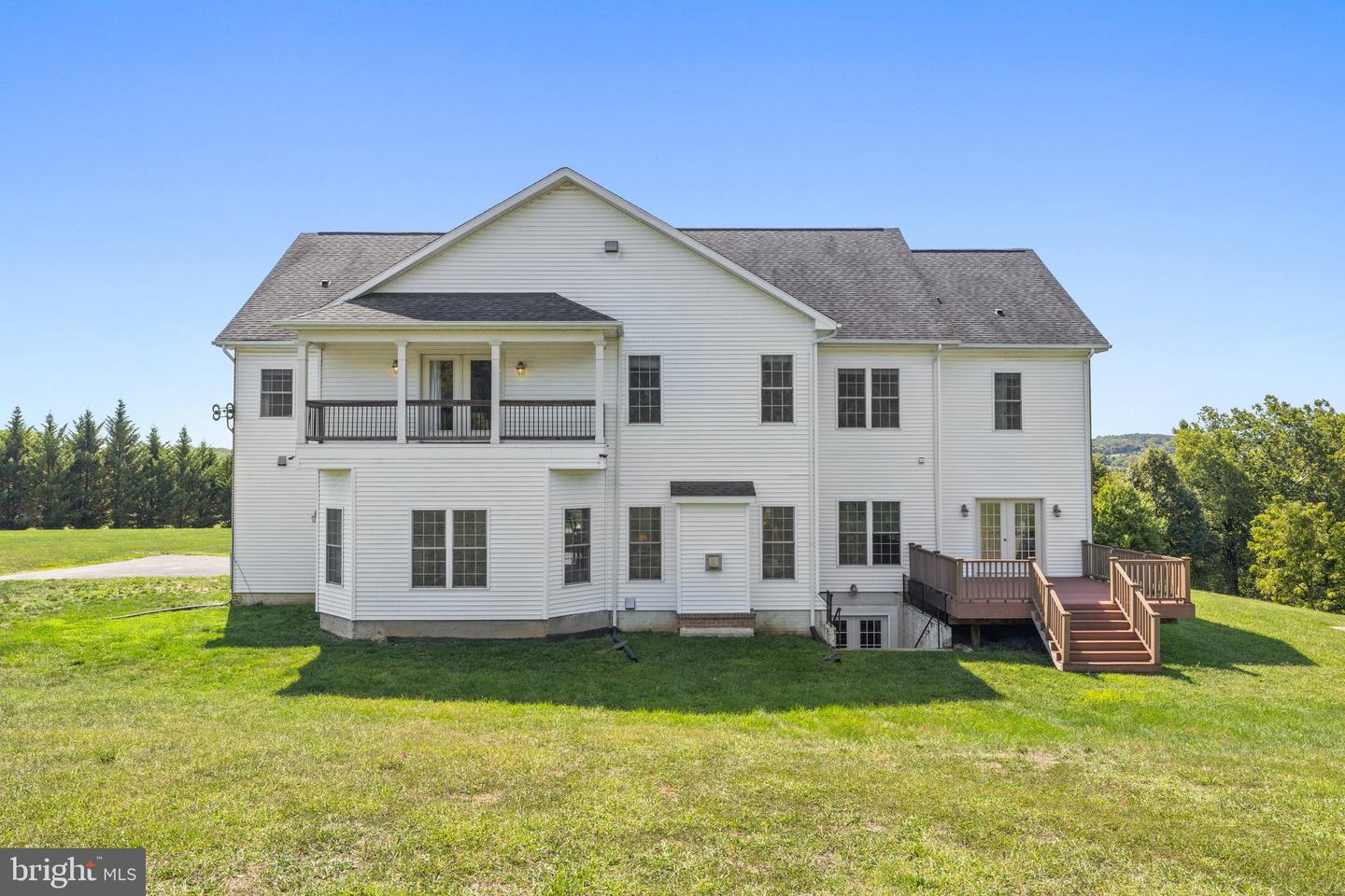 40752 CANONGATE DR, LEESBURG, Virginia 20175, 4 Bedrooms Bedrooms, ,4 BathroomsBathrooms,Residential,For sale,40752 CANONGATE DR,VALO2096384 MLS # VALO2096384