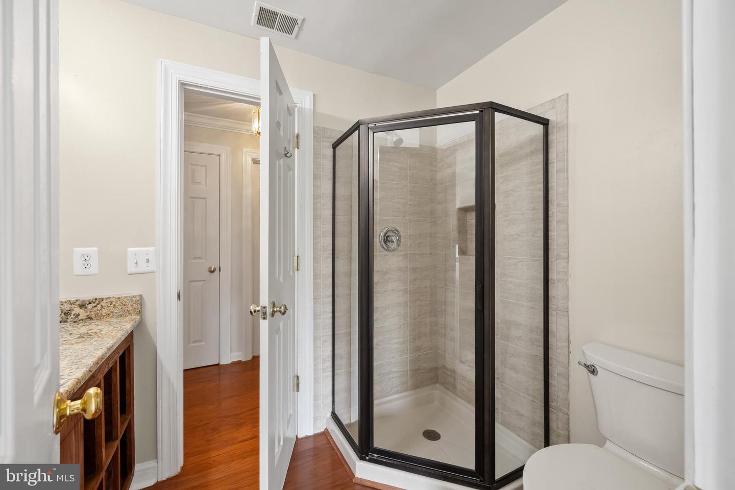 11021 FOLKSIE CT, MANASSAS, Virginia 20109, 2 Bedrooms Bedrooms, ,2 BathroomsBathrooms,Residential,For sale,11021 FOLKSIE CT,VAPW2094634 MLS # VAPW2094634