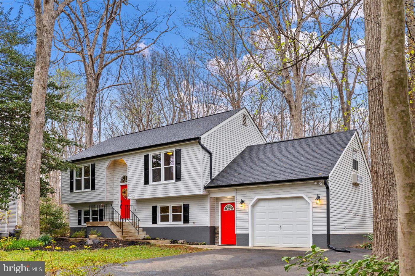 12707 PICKETT CT, SPOTSYLVANIA, Virginia 22551, 3 Bedrooms Bedrooms, ,2 BathroomsBathrooms,Residential,For sale,12707 PICKETT CT,VASP2033132 MLS # VASP2033132