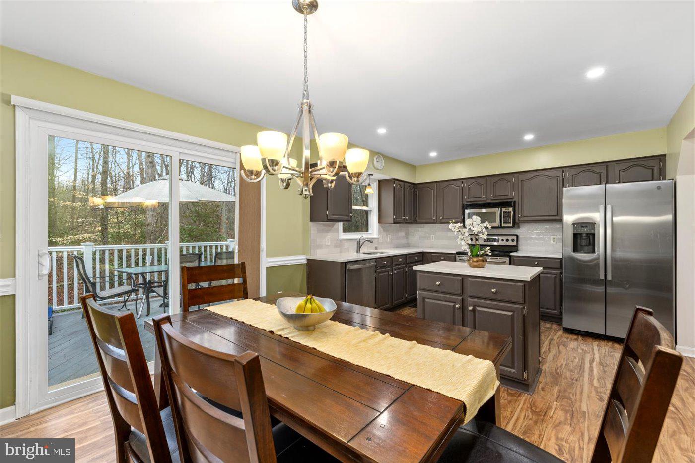 12707 PICKETT CT, SPOTSYLVANIA, Virginia 22551, 3 Bedrooms Bedrooms, ,2 BathroomsBathrooms,Residential,For sale,12707 PICKETT CT,VASP2033132 MLS # VASP2033132