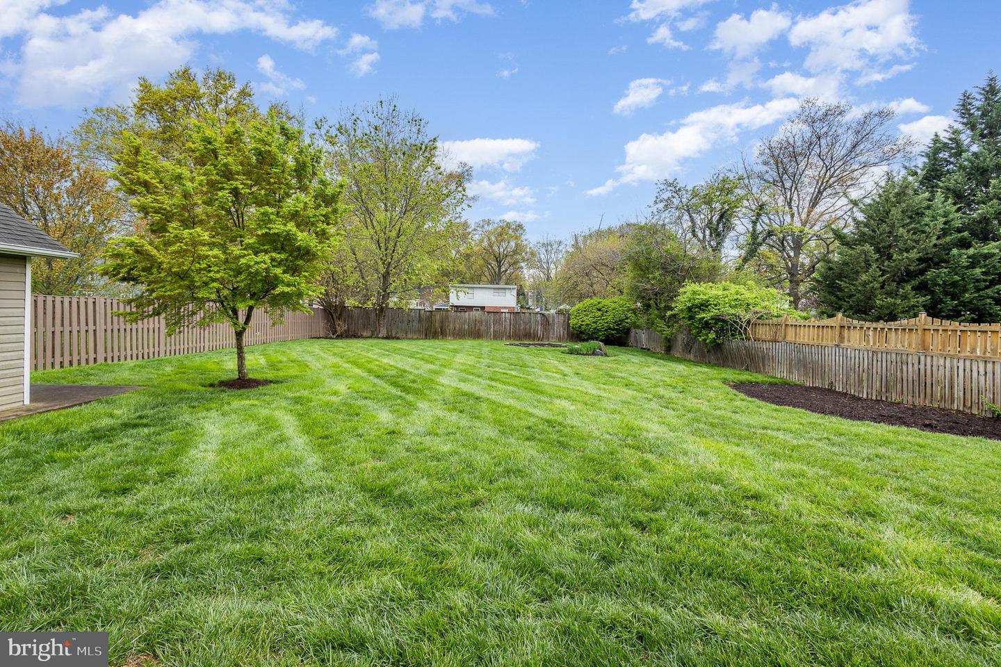 1616 S OAKLAND ST, ARLINGTON, Virginia 22204, 2 Bedrooms Bedrooms, ,1 BathroomBathrooms,Residential,For sale,1616 S OAKLAND ST,VAAR2057482 MLS # VAAR2057482