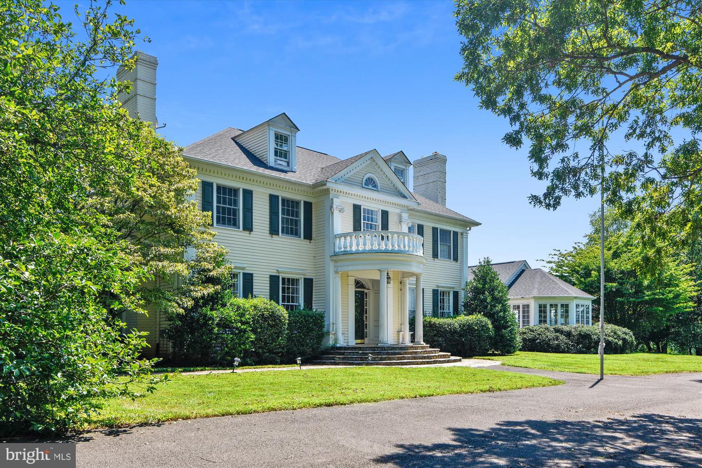 6437 BLANTYRE, WARRENTON, Virginia 20187, 5 Bedrooms Bedrooms, ,4 BathroomsBathrooms,Residential,For sale,6437 BLANTYRE,VAFQ2016634 MLS # VAFQ2016634
