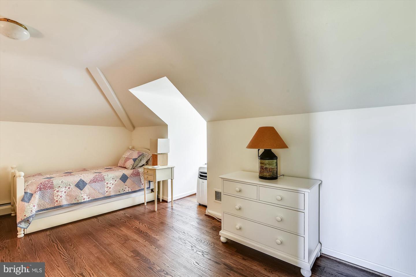 6437 BLANTYRE, WARRENTON, Virginia 20187, 5 Bedrooms Bedrooms, ,4 BathroomsBathrooms,Residential,For sale,6437 BLANTYRE,VAFQ2016634 MLS # VAFQ2016634