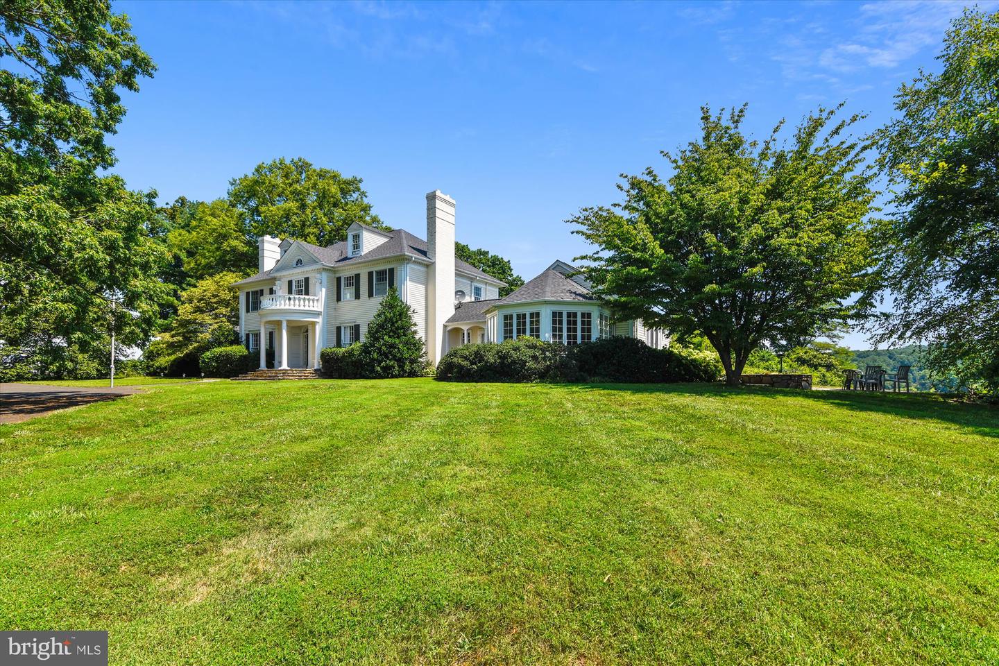 6437 BLANTYRE, WARRENTON, Virginia 20187, 5 Bedrooms Bedrooms, ,4 BathroomsBathrooms,Residential,For sale,6437 BLANTYRE,VAFQ2016634 MLS # VAFQ2016634