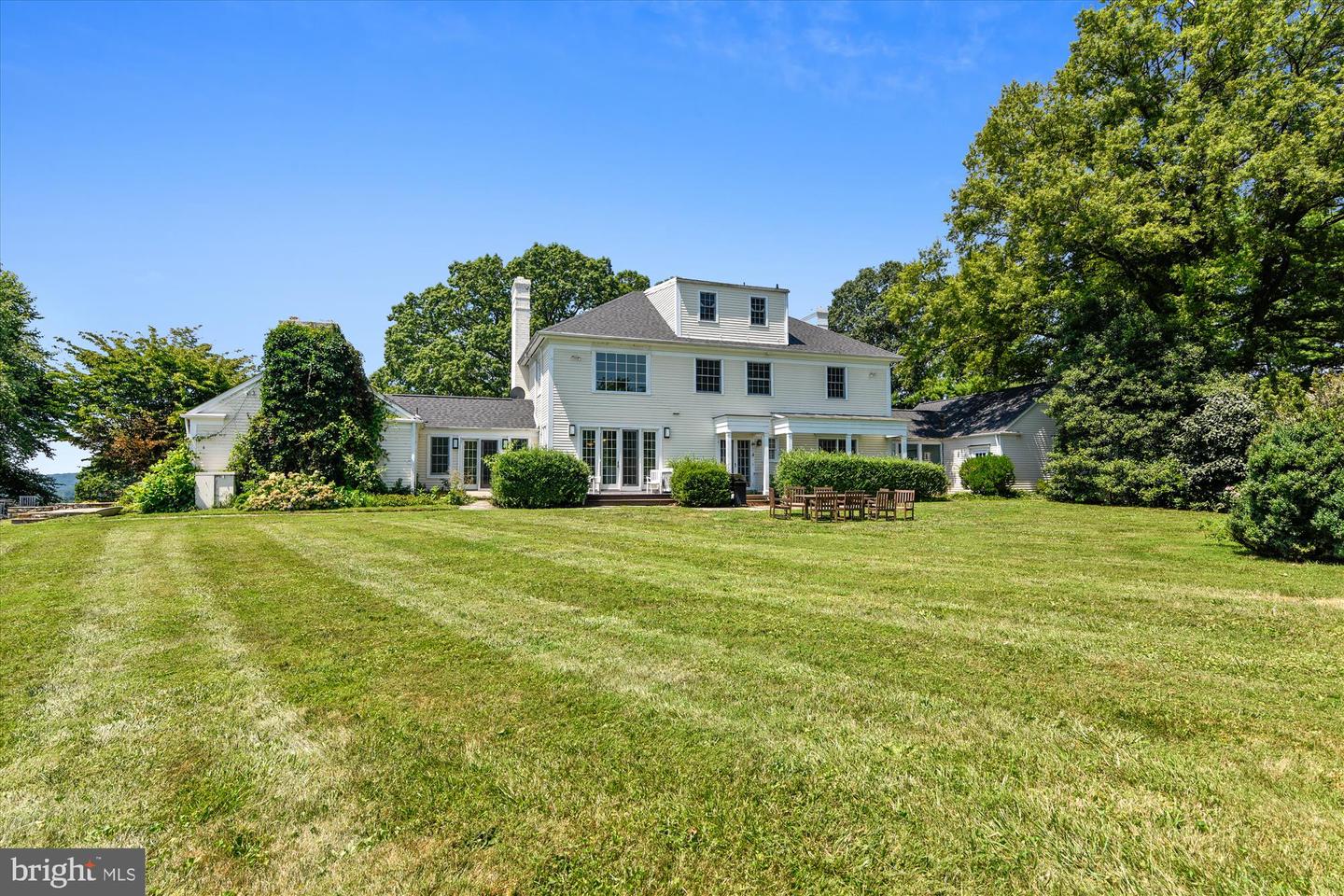 6437 BLANTYRE, WARRENTON, Virginia 20187, 5 Bedrooms Bedrooms, ,4 BathroomsBathrooms,Residential,For sale,6437 BLANTYRE,VAFQ2016634 MLS # VAFQ2016634