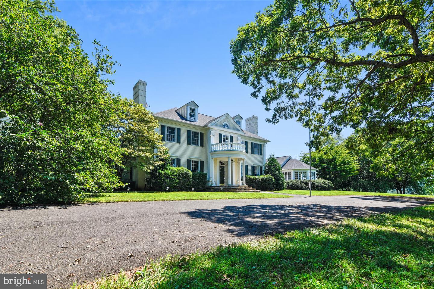 6437 BLANTYRE, WARRENTON, Virginia 20187, 5 Bedrooms Bedrooms, ,4 BathroomsBathrooms,Residential,For sale,6437 BLANTYRE,VAFQ2016634 MLS # VAFQ2016634