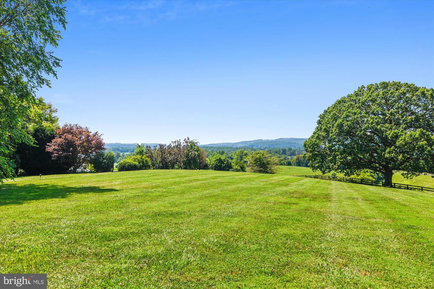 6437 BLANTYRE, WARRENTON, Virginia 20187, 5 Bedrooms Bedrooms, ,4 BathroomsBathrooms,Residential,For sale,6437 BLANTYRE,VAFQ2016634 MLS # VAFQ2016634