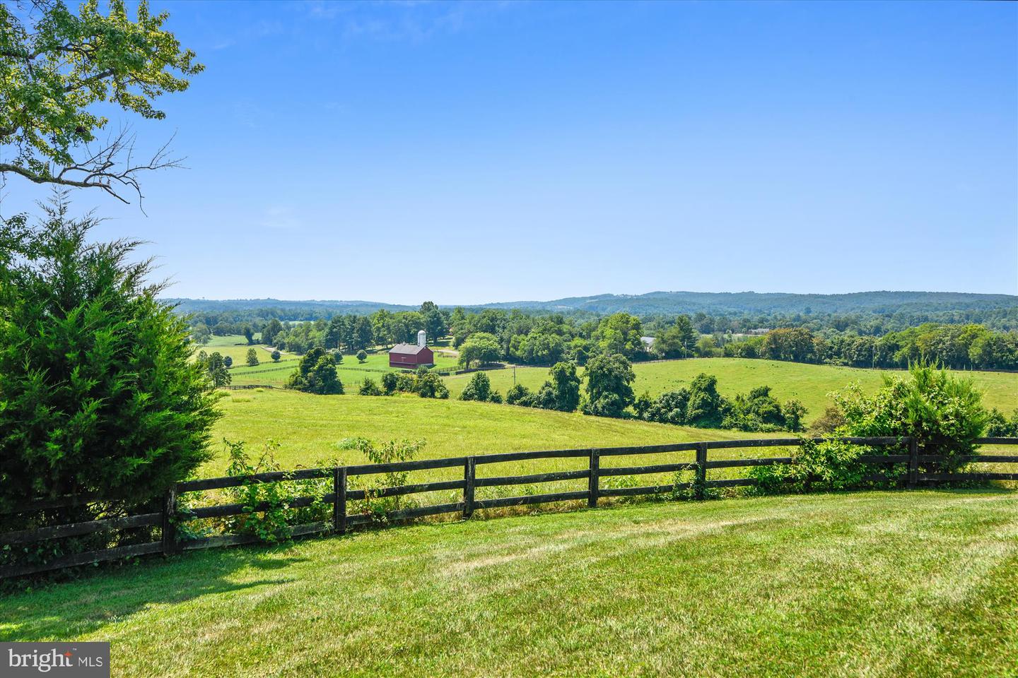 6437 BLANTYRE, WARRENTON, Virginia 20187, 5 Bedrooms Bedrooms, ,4 BathroomsBathrooms,Residential,For sale,6437 BLANTYRE,VAFQ2016634 MLS # VAFQ2016634