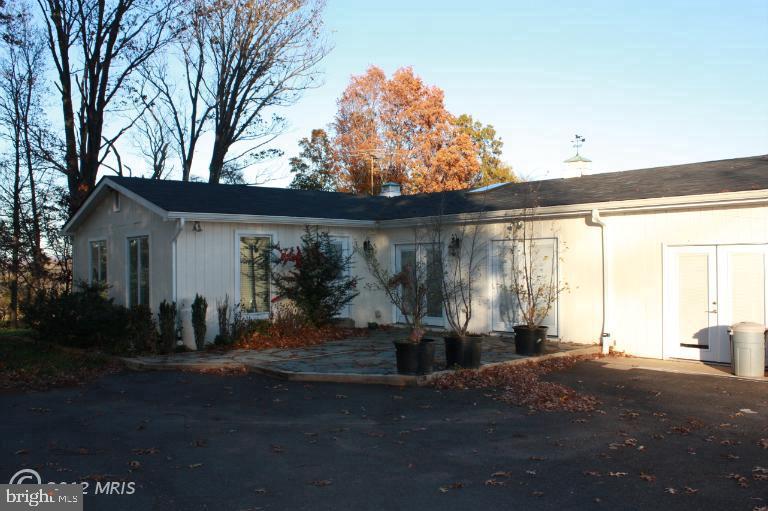 6437 BLANTYRE, WARRENTON, Virginia 20187, 5 Bedrooms Bedrooms, ,4 BathroomsBathrooms,Residential,For sale,6437 BLANTYRE,VAFQ2016634 MLS # VAFQ2016634