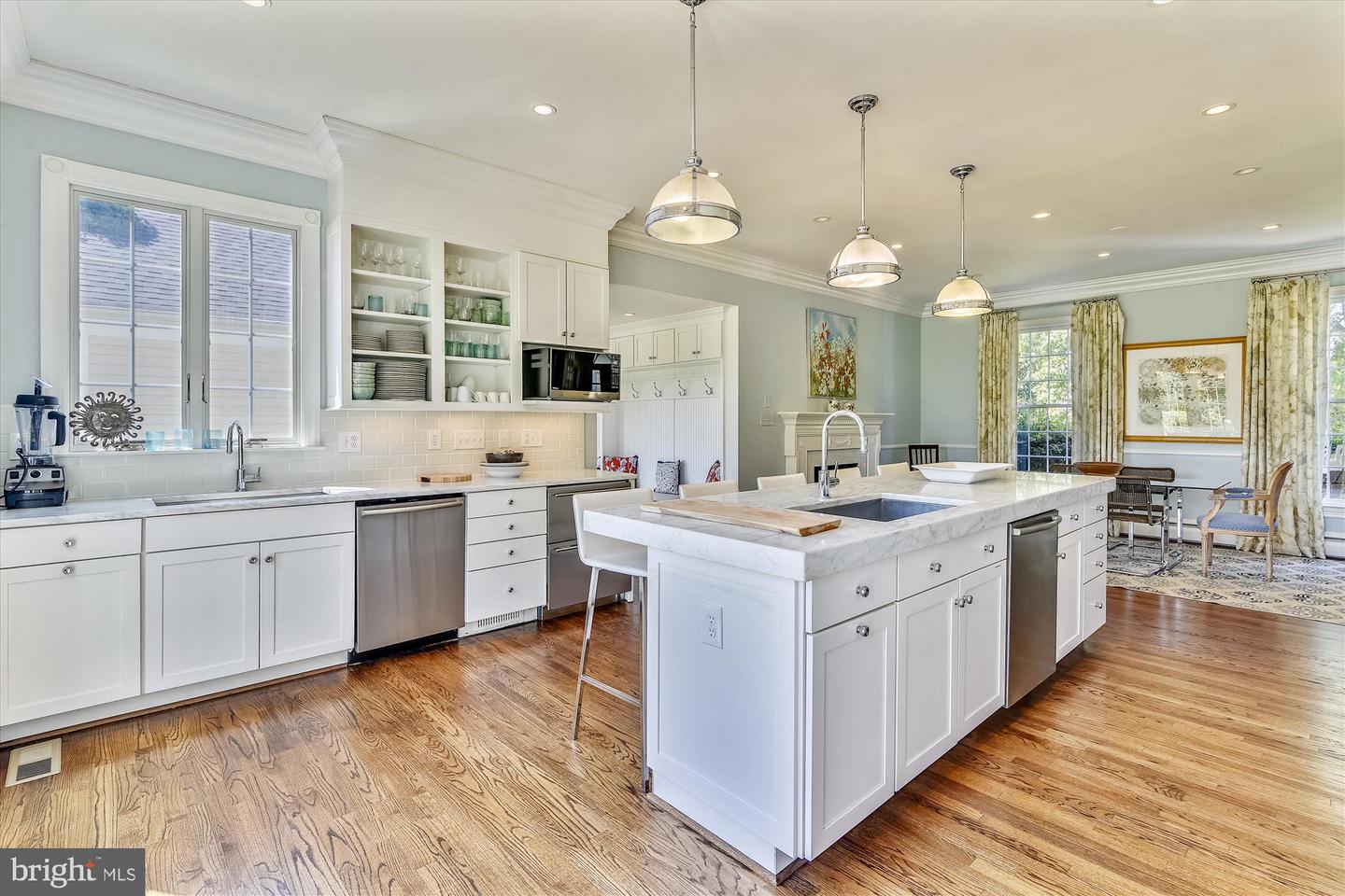6437 BLANTYRE, WARRENTON, Virginia 20187, 5 Bedrooms Bedrooms, ,4 BathroomsBathrooms,Residential,For sale,6437 BLANTYRE,VAFQ2016634 MLS # VAFQ2016634