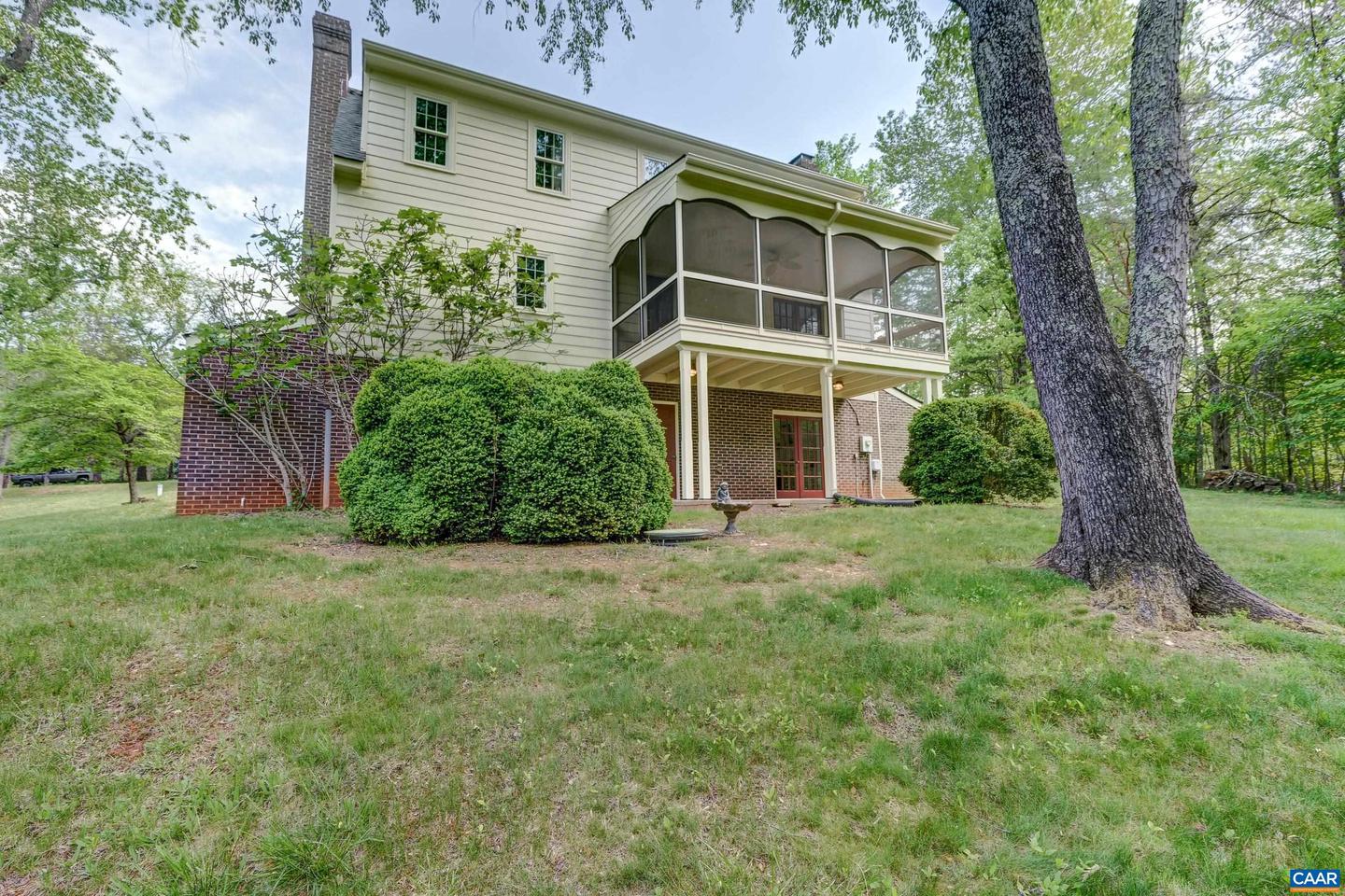 3665 COUNTRY LN, CHARLOTTESVILLE, Virginia 22901, 3 Bedrooms Bedrooms, ,2 BathroomsBathrooms,Residential,For sale,3665 COUNTRY LN,664506 MLS # 664506