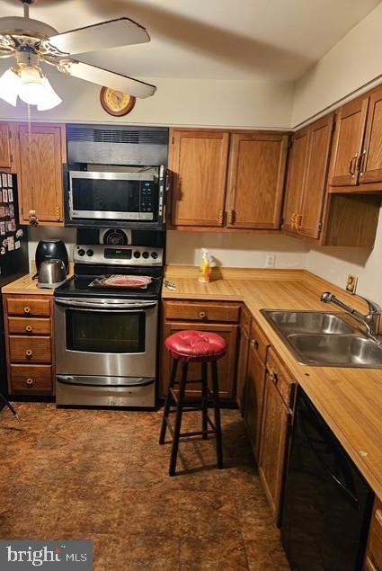 3157 APPLE RD NE #5, WASHINGTON, District Of Columbia 20018, 3 Bedrooms Bedrooms, ,2 BathroomsBathrooms,Residential,For sale,3157 APPLE RD NE #5,DCDC2200630 MLS # DCDC2200630