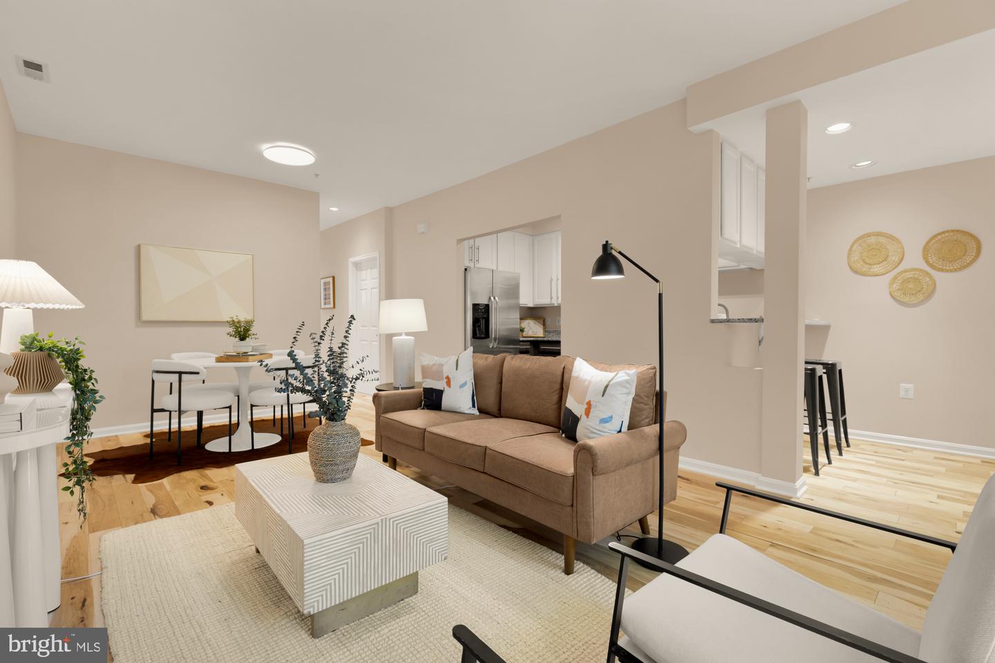 266 KENTUCKY AVE SE #B, WASHINGTON, District Of Columbia 20003, 2 Bedrooms Bedrooms, ,2 BathroomsBathrooms,Residential,For sale,266 KENTUCKY AVE SE #B,DCDC2200640 MLS # DCDC2200640