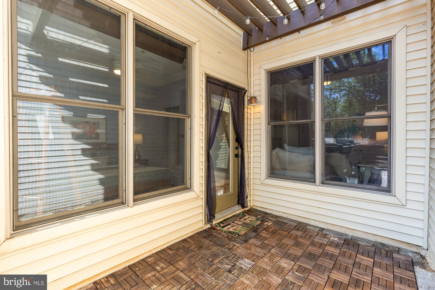 266 KENTUCKY AVE SE #B, WASHINGTON, District Of Columbia 20003, 2 Bedrooms Bedrooms, ,2 BathroomsBathrooms,Residential,For sale,266 KENTUCKY AVE SE #B,DCDC2200640 MLS # DCDC2200640