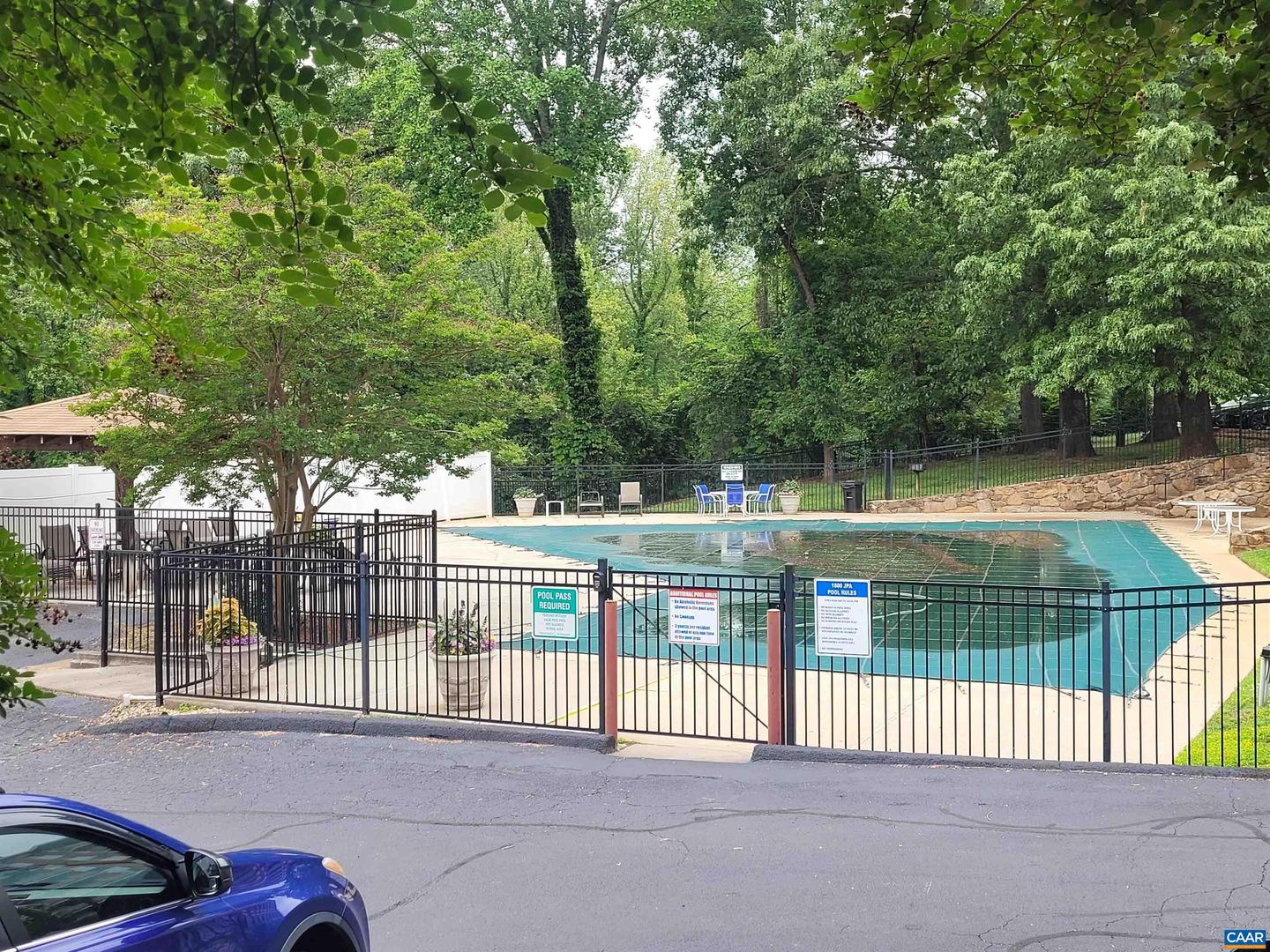 1800 JEFFERSON PARK AVE #92, CHARLOTTESVILLE, Virginia 22903, 2 Bedrooms Bedrooms, ,1 BathroomBathrooms,Residential,For sale,1800 JEFFERSON PARK AVE #92,664528 MLS # 664528