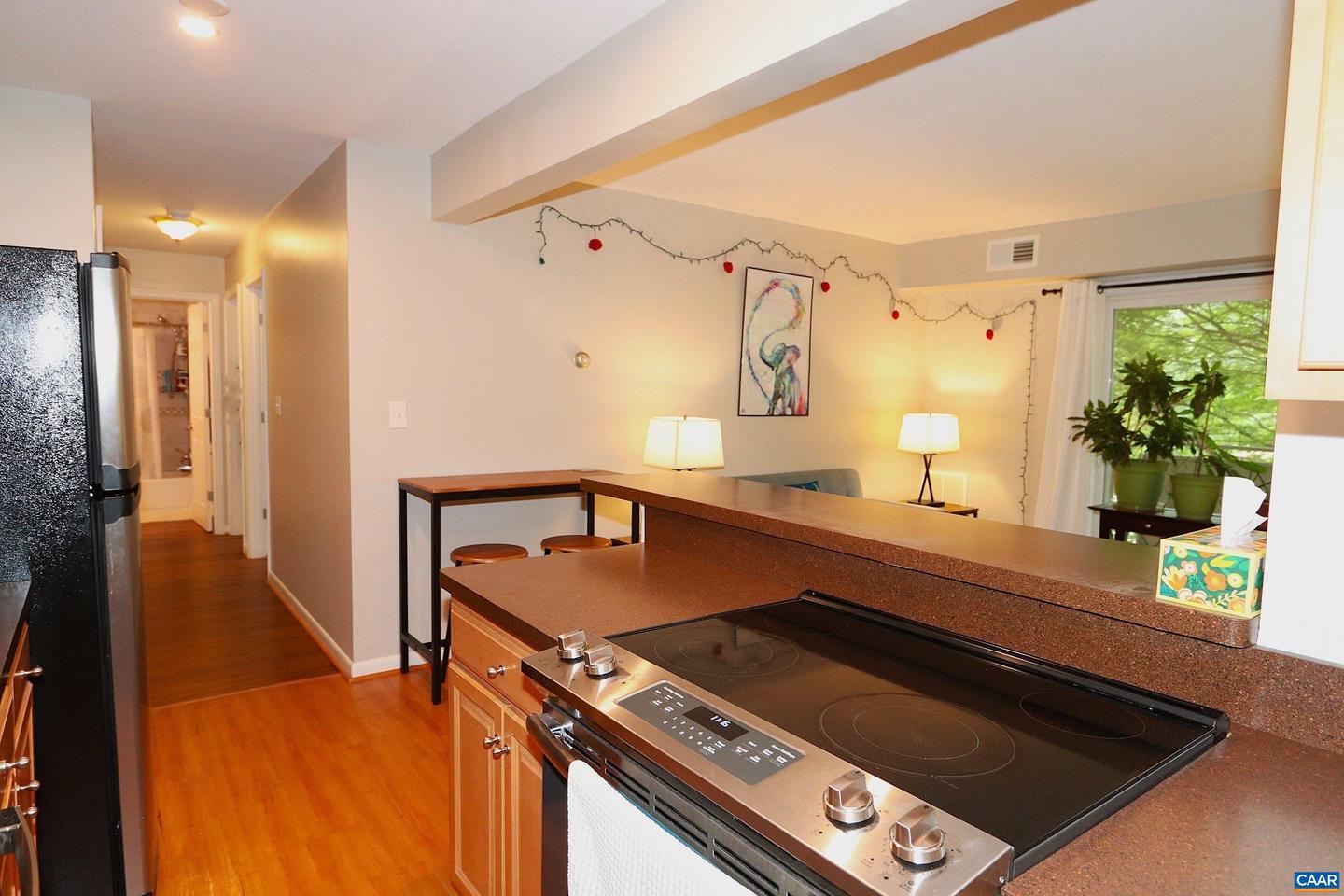 1800 JEFFERSON PARK AVE #92, CHARLOTTESVILLE, Virginia 22903, 2 Bedrooms Bedrooms, ,1 BathroomBathrooms,Residential,For sale,1800 JEFFERSON PARK AVE #92,664528 MLS # 664528