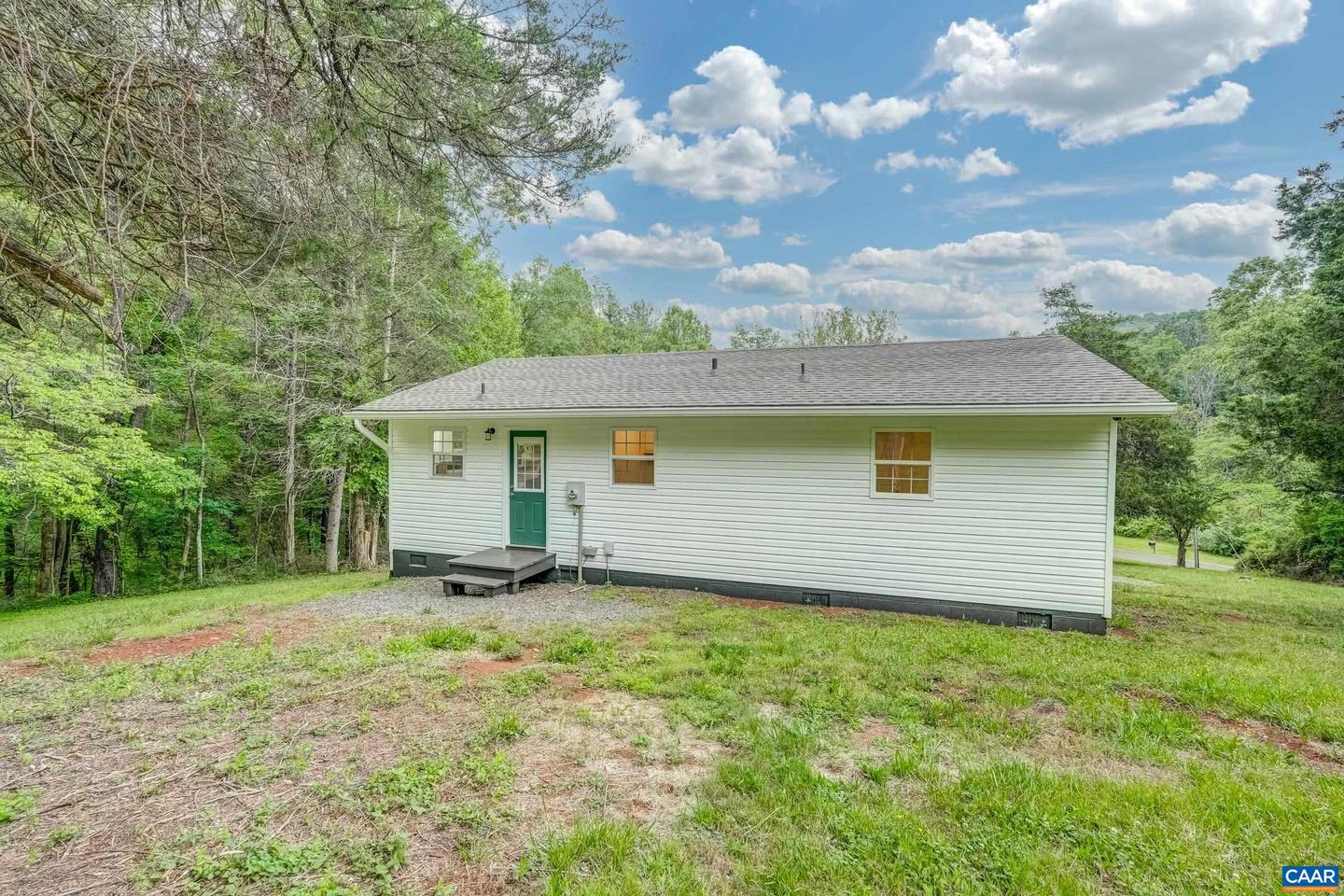 4884 COVE GARDEN RD, NORTH GARDEN, Virginia 22959, 3 Bedrooms Bedrooms, ,1 BathroomBathrooms,Residential,For sale,4884 COVE GARDEN RD,664529 MLS # 664529