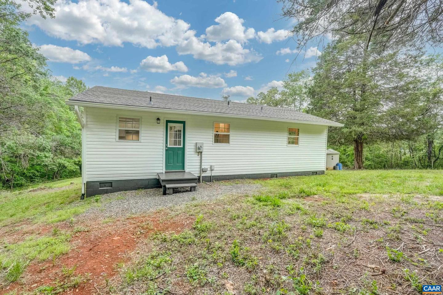 4884 COVE GARDEN RD, NORTH GARDEN, Virginia 22959, 3 Bedrooms Bedrooms, ,1 BathroomBathrooms,Residential,For sale,4884 COVE GARDEN RD,664529 MLS # 664529