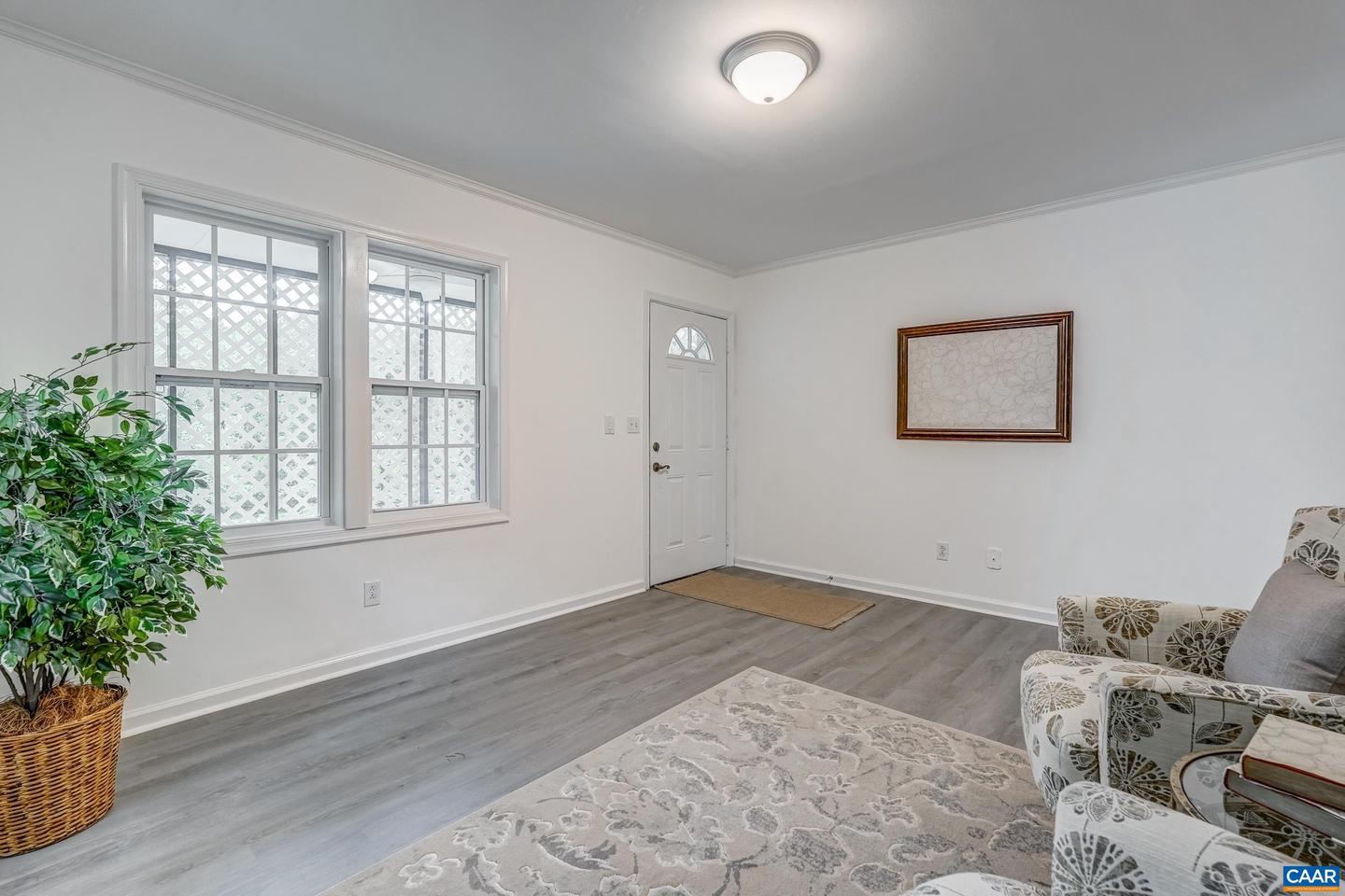 4884 COVE GARDEN RD, NORTH GARDEN, Virginia 22959, 3 Bedrooms Bedrooms, ,1 BathroomBathrooms,Residential,For sale,4884 COVE GARDEN RD,664529 MLS # 664529