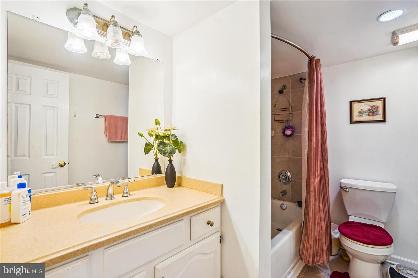 6300 STEVENSON AVE #523, ALEXANDRIA, Virginia 22304, 2 Bedrooms Bedrooms, ,2 BathroomsBathrooms,Residential,For sale,6300 STEVENSON AVE #523,VAAX2045356 MLS # VAAX2045356