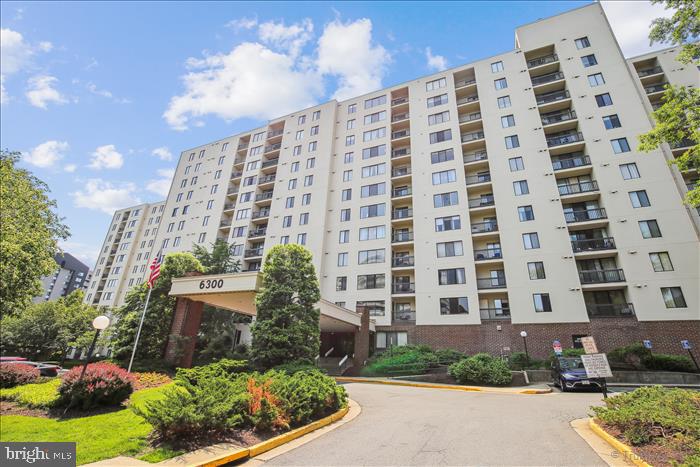 6300 STEVENSON AVE #523, ALEXANDRIA, Virginia 22304, 2 Bedrooms Bedrooms, ,2 BathroomsBathrooms,Residential,For sale,6300 STEVENSON AVE #523,VAAX2045356 MLS # VAAX2045356
