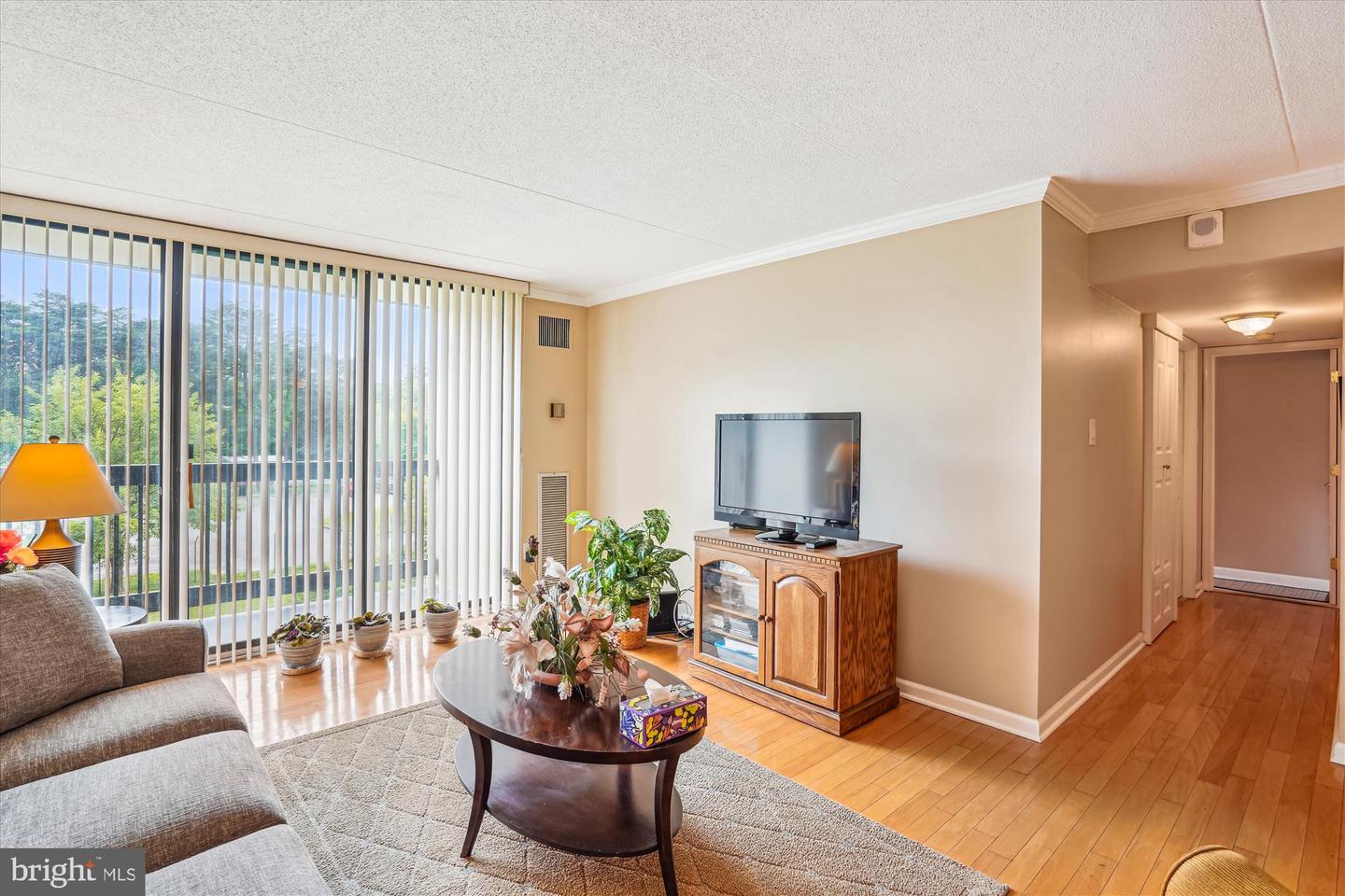 6300 STEVENSON AVE #523, ALEXANDRIA, Virginia 22304, 2 Bedrooms Bedrooms, ,2 BathroomsBathrooms,Residential,For sale,6300 STEVENSON AVE #523,VAAX2045356 MLS # VAAX2045356