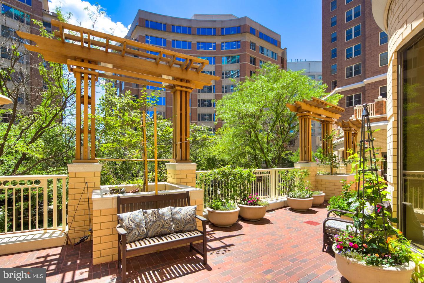 900 N TAYLOR ST #731, ARLINGTON, Virginia 22203, 1 Bedroom Bedrooms, ,1 BathroomBathrooms,Residential,For sale,900 N TAYLOR ST #731,VAAR2057488 MLS # VAAR2057488