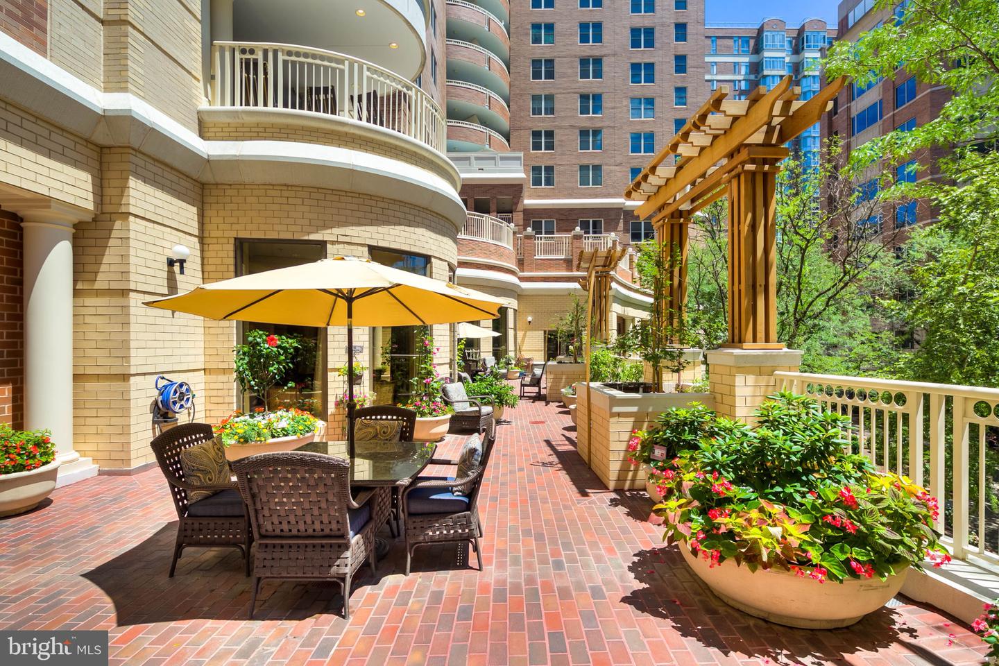 900 N TAYLOR ST #731, ARLINGTON, Virginia 22203, 1 Bedroom Bedrooms, ,1 BathroomBathrooms,Residential,For sale,900 N TAYLOR ST #731,VAAR2057488 MLS # VAAR2057488
