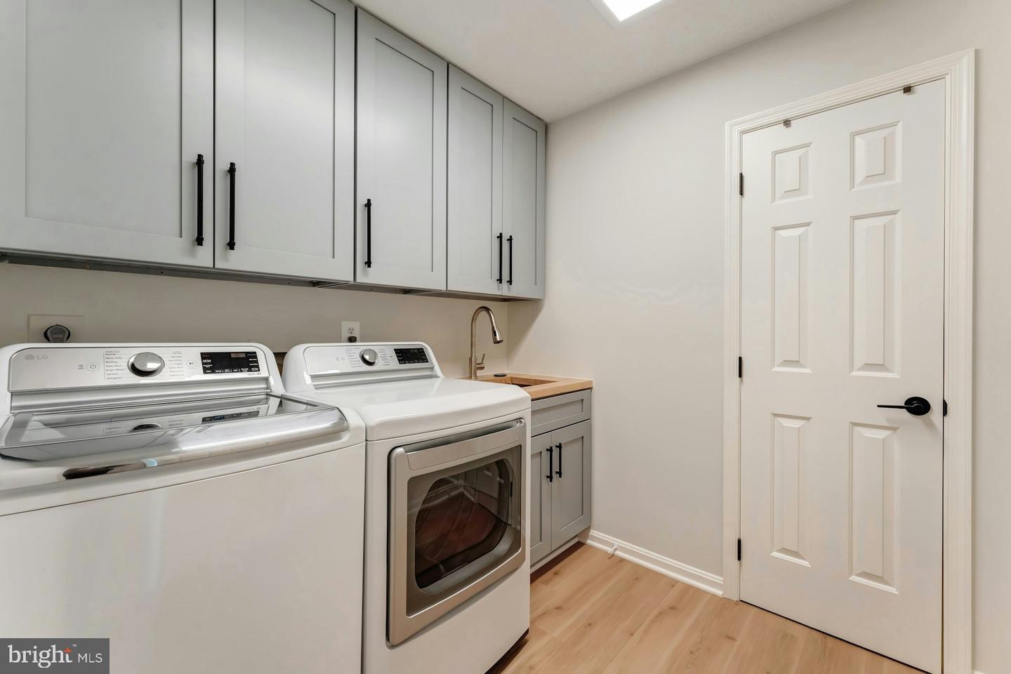 17045 HAMILTON STATION RD, HAMILTON, Virginia 20158, 6 Bedrooms Bedrooms, ,4 BathroomsBathrooms,Residential,For sale,17045 HAMILTON STATION RD,VALO2096484 MLS # VALO2096484