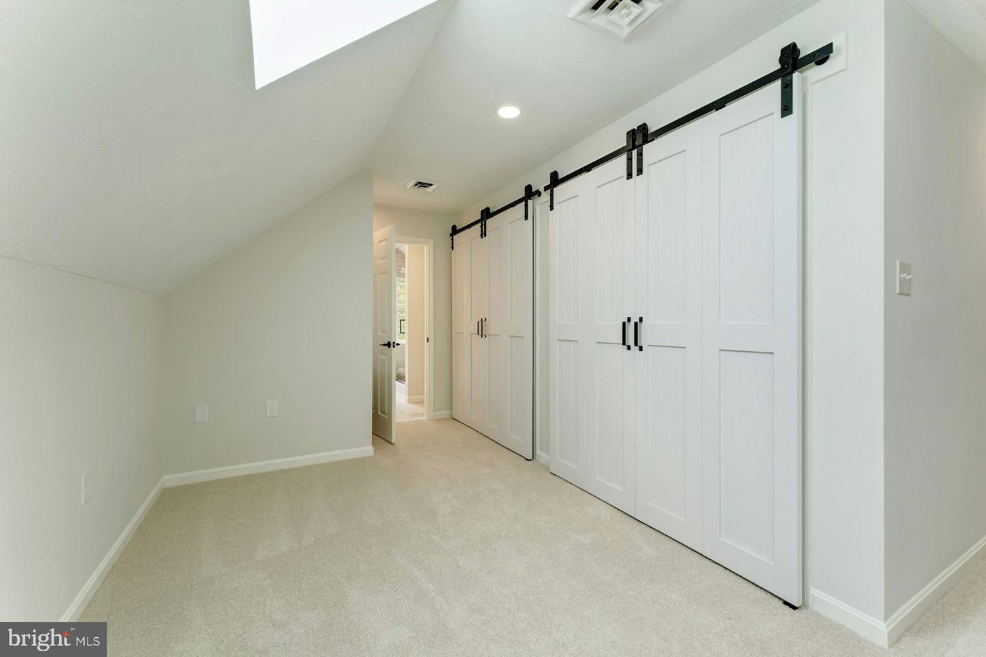 17045 HAMILTON STATION RD, HAMILTON, Virginia 20158, 6 Bedrooms Bedrooms, ,4 BathroomsBathrooms,Residential,For sale,17045 HAMILTON STATION RD,VALO2096484 MLS # VALO2096484