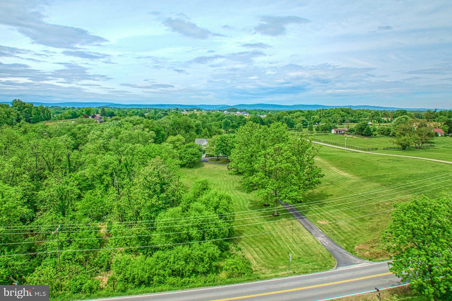 17045 HAMILTON STATION RD, HAMILTON, Virginia 20158, 6 Bedrooms Bedrooms, ,4 BathroomsBathrooms,Residential,For sale,17045 HAMILTON STATION RD,VALO2096484 MLS # VALO2096484