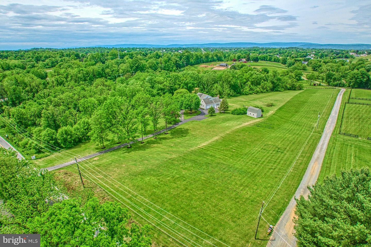 17045 HAMILTON STATION RD, HAMILTON, Virginia 20158, 6 Bedrooms Bedrooms, ,4 BathroomsBathrooms,Residential,For sale,17045 HAMILTON STATION RD,VALO2096484 MLS # VALO2096484