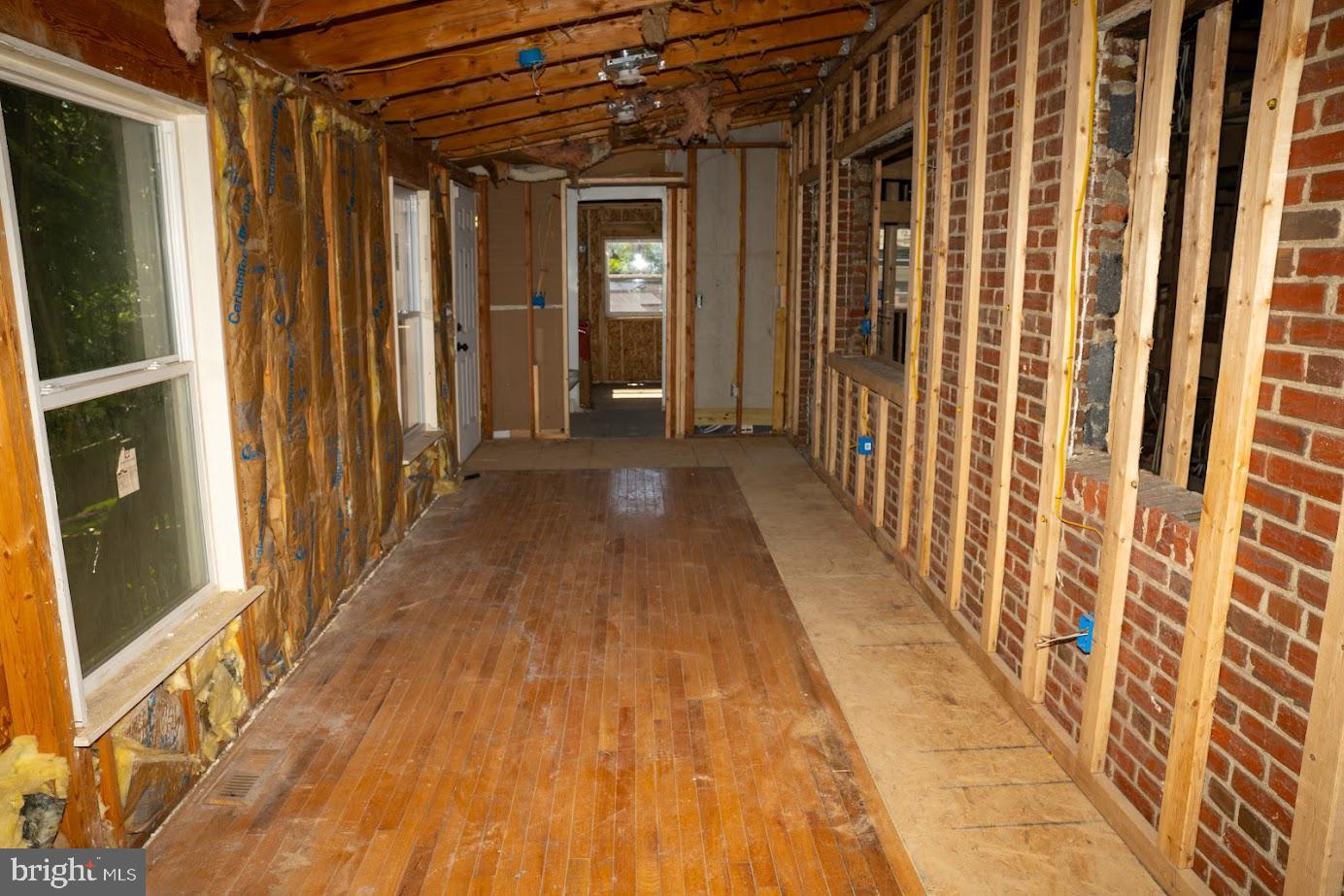 3704 SUITLAND RD SE, WASHINGTON, District Of Columbia 20020, 6 Bedrooms Bedrooms, ,6 BathroomsBathrooms,Residential,For sale,3704 SUITLAND RD SE,DCDC2200690 MLS # DCDC2200690