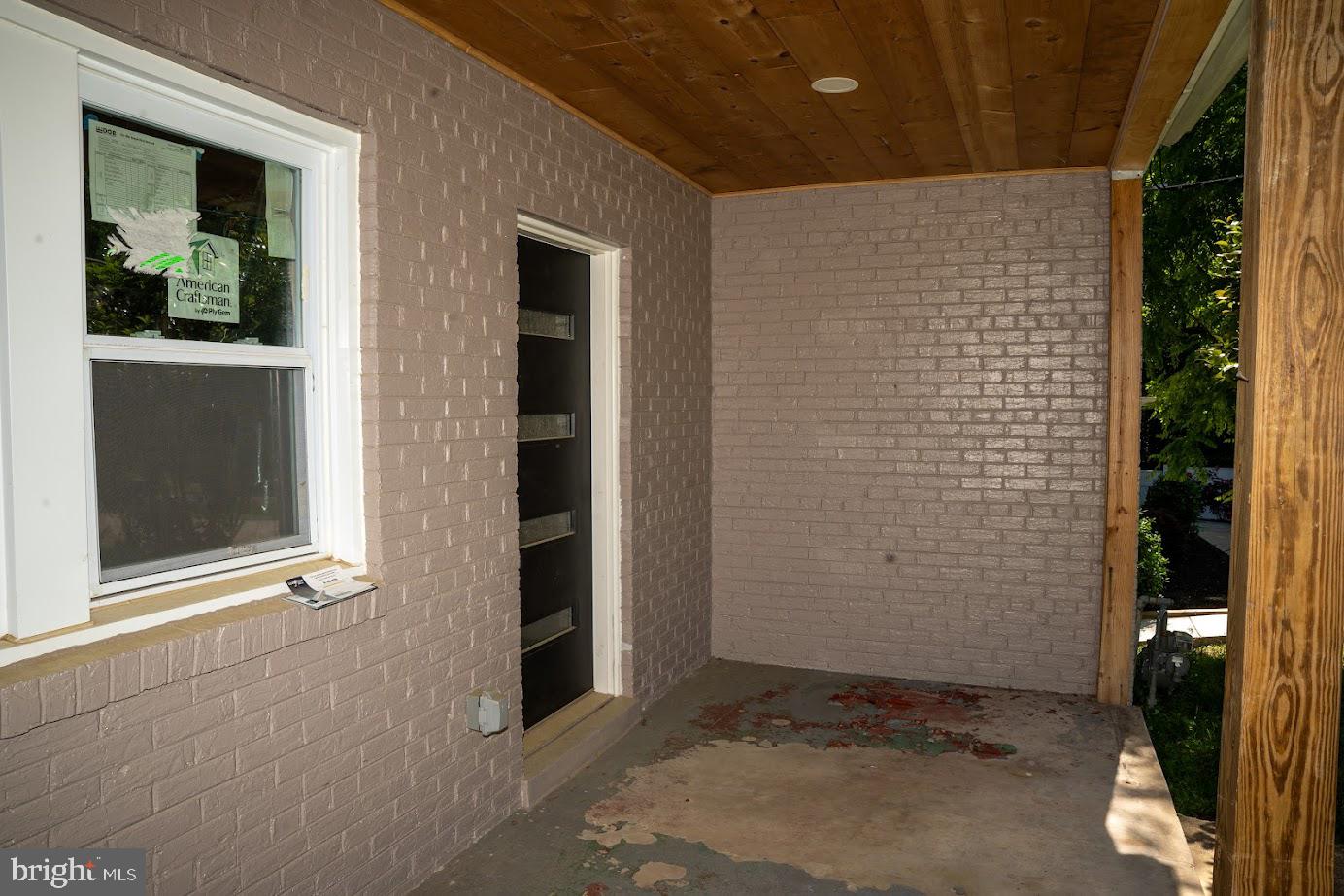 3704 SUITLAND RD SE, WASHINGTON, District Of Columbia 20020, 6 Bedrooms Bedrooms, ,6 BathroomsBathrooms,Residential,For sale,3704 SUITLAND RD SE,DCDC2200690 MLS # DCDC2200690