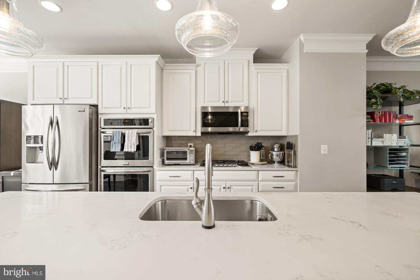 3705 AMBROSE HILLS RD, FALLS CHURCH, Virginia 22041, 3 Bedrooms Bedrooms, ,3 BathroomsBathrooms,Residential,For sale,3705 AMBROSE HILLS RD,VAFX2240962 MLS # VAFX2240962