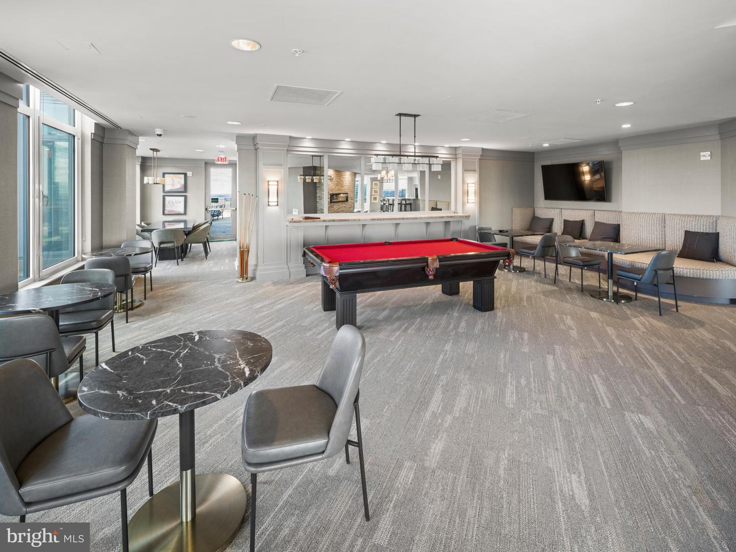 8220 CRESTWOOD HEIGHTS DR #1406, MCLEAN, Virginia 22102, 1 Bedroom Bedrooms, ,1 BathroomBathrooms,Residential,For sale,8220 CRESTWOOD HEIGHTS DR #1406,VAFX2240968 MLS # VAFX2240968