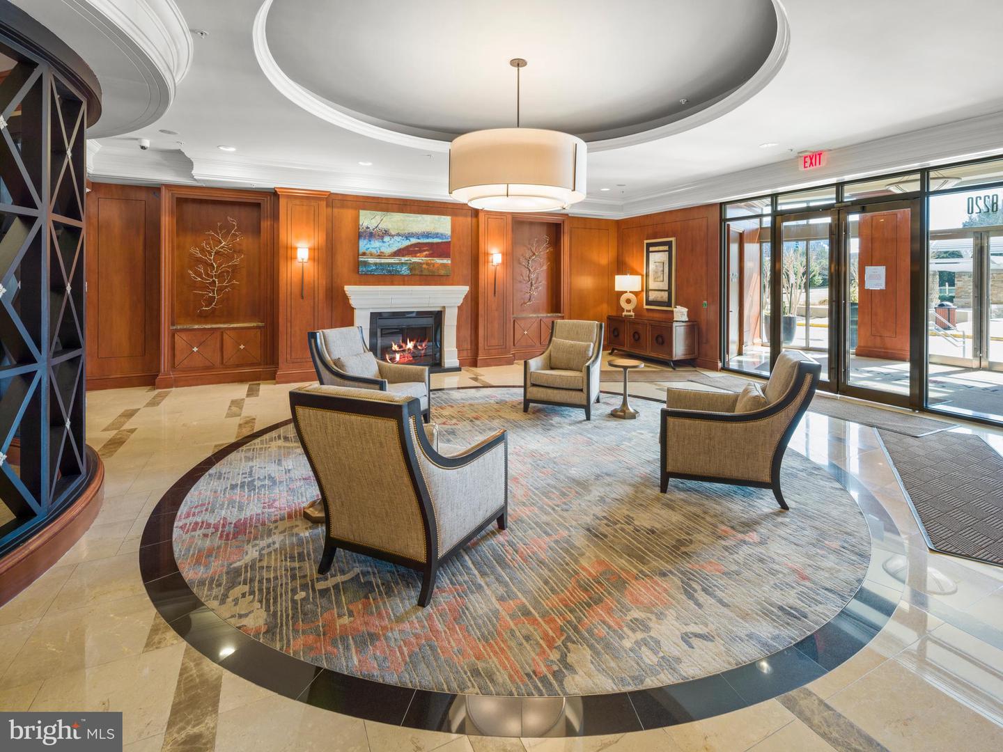 8220 CRESTWOOD HEIGHTS DR #1406, MCLEAN, Virginia 22102, 1 Bedroom Bedrooms, ,1 BathroomBathrooms,Residential,For sale,8220 CRESTWOOD HEIGHTS DR #1406,VAFX2240968 MLS # VAFX2240968