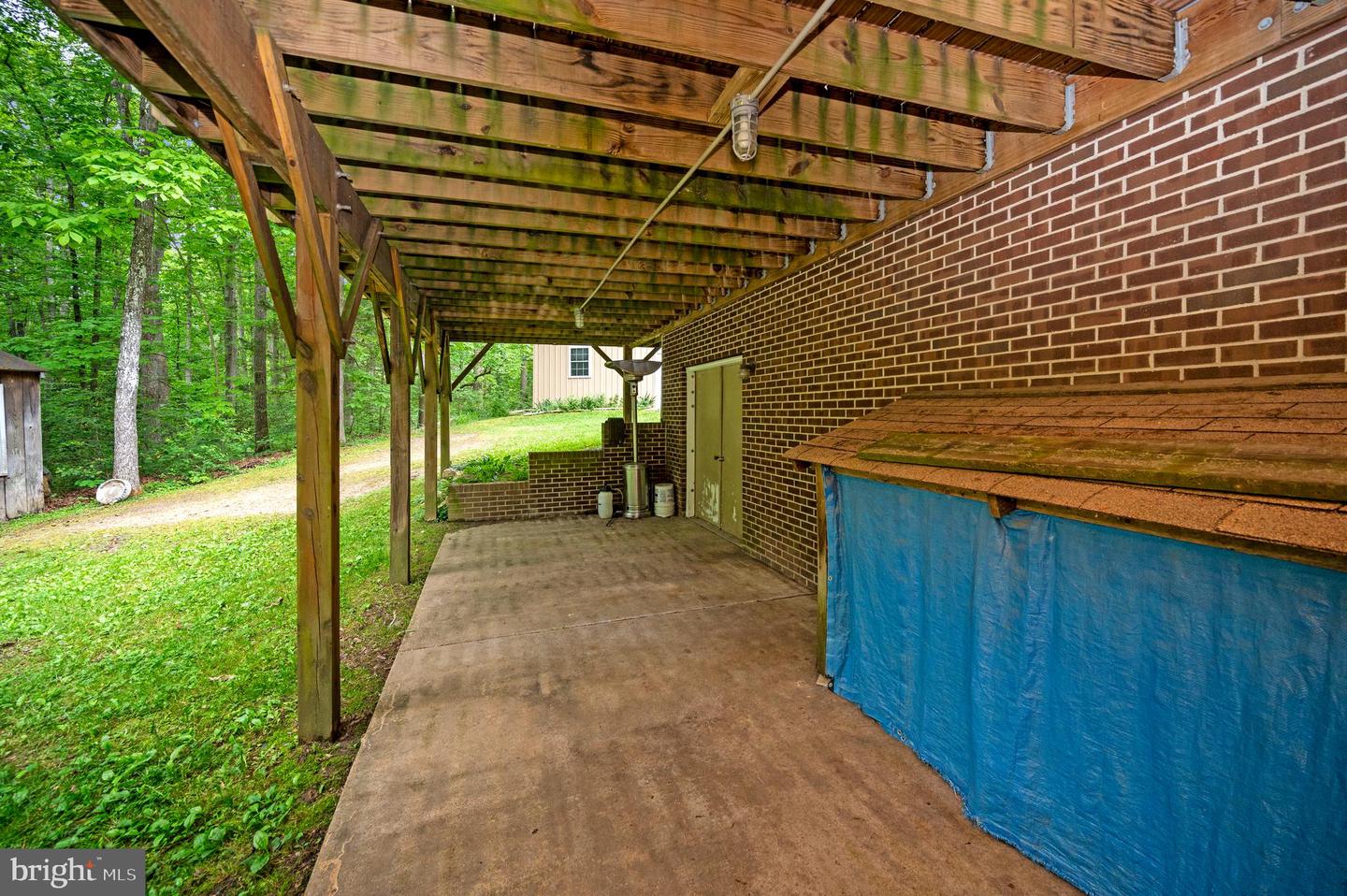10001 SHAWNEE LN, SPOTSYLVANIA, Virginia 22553, 3 Bedrooms Bedrooms, ,3 BathroomsBathrooms,Residential,For sale,10001 SHAWNEE LN,VASP2033144 MLS # VASP2033144