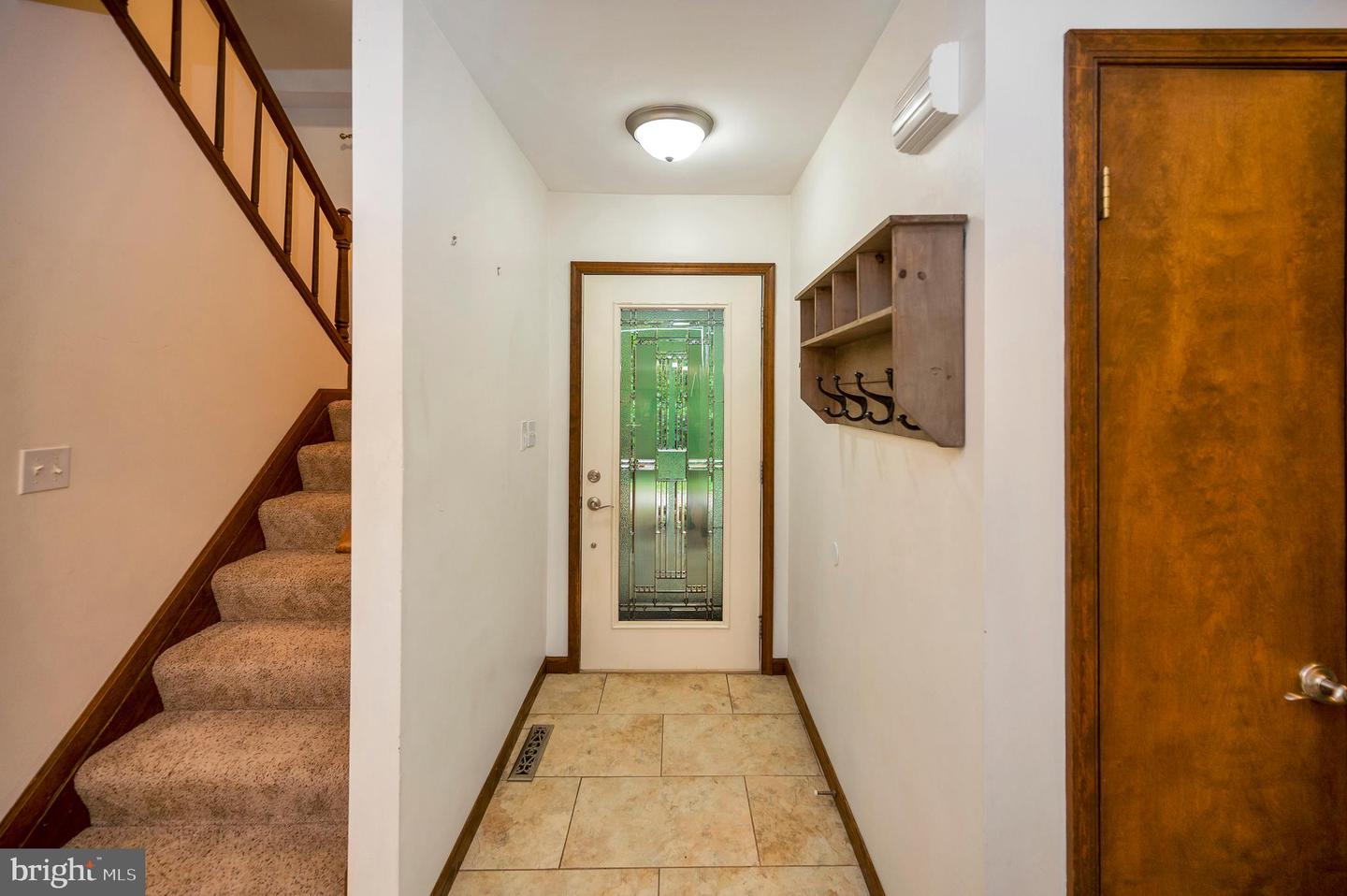 10001 SHAWNEE LN, SPOTSYLVANIA, Virginia 22553, 3 Bedrooms Bedrooms, ,3 BathroomsBathrooms,Residential,For sale,10001 SHAWNEE LN,VASP2033144 MLS # VASP2033144