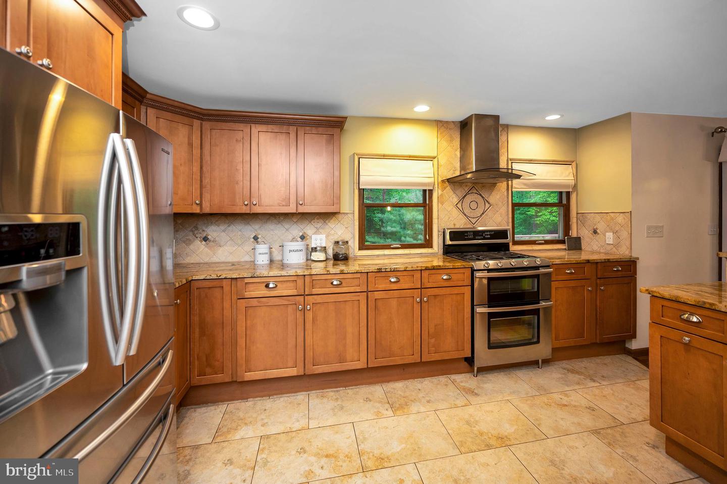 10001 SHAWNEE LN, SPOTSYLVANIA, Virginia 22553, 3 Bedrooms Bedrooms, ,3 BathroomsBathrooms,Residential,For sale,10001 SHAWNEE LN,VASP2033144 MLS # VASP2033144