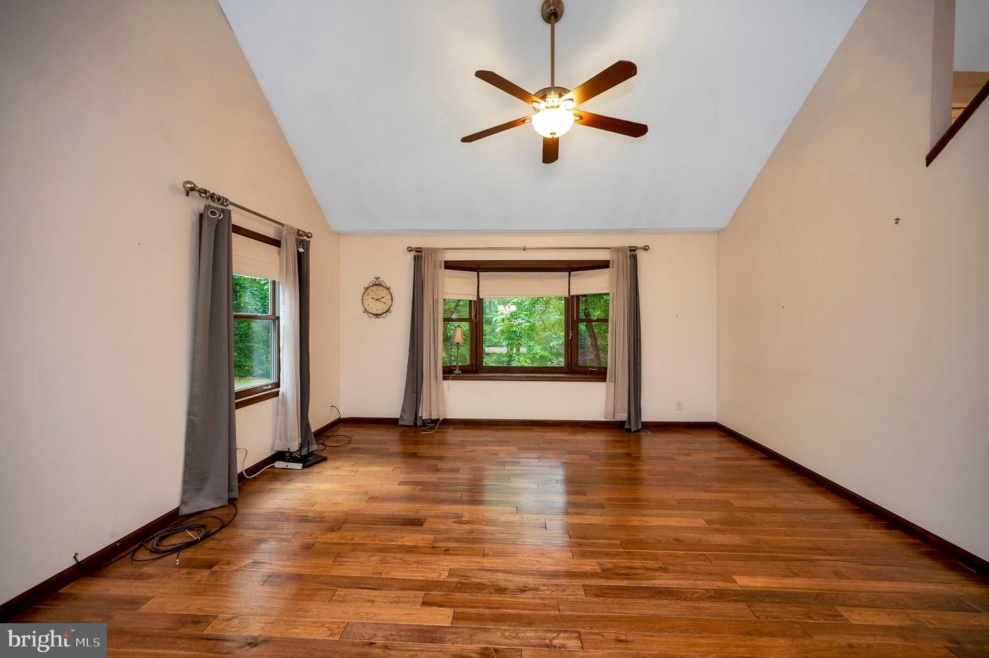 10001 SHAWNEE LN, SPOTSYLVANIA, Virginia 22553, 3 Bedrooms Bedrooms, ,3 BathroomsBathrooms,Residential,For sale,10001 SHAWNEE LN,VASP2033144 MLS # VASP2033144