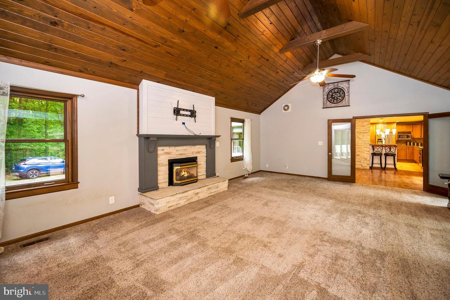 10001 SHAWNEE LN, SPOTSYLVANIA, Virginia 22553, 3 Bedrooms Bedrooms, ,3 BathroomsBathrooms,Residential,For sale,10001 SHAWNEE LN,VASP2033144 MLS # VASP2033144