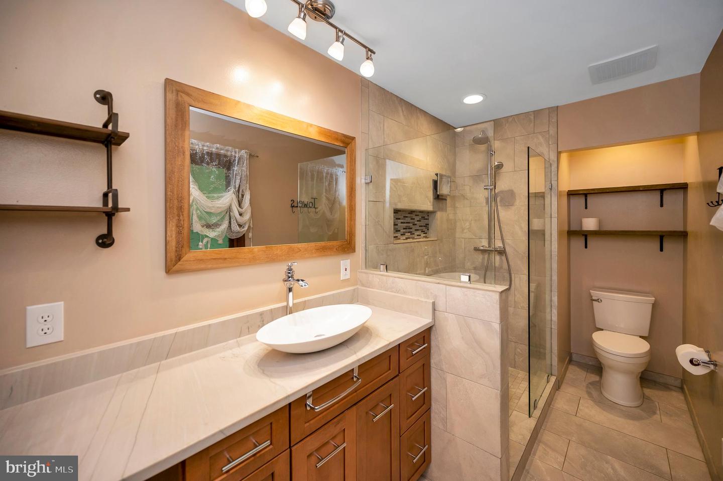 10001 SHAWNEE LN, SPOTSYLVANIA, Virginia 22553, 3 Bedrooms Bedrooms, ,3 BathroomsBathrooms,Residential,For sale,10001 SHAWNEE LN,VASP2033144 MLS # VASP2033144