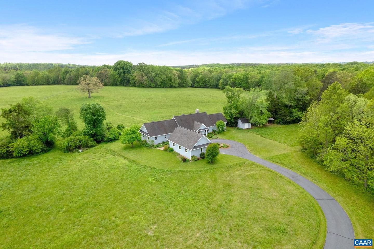 6670 SCOTTSVILLE RD, SCOTTSVILLE, Virginia 24590, 3 Bedrooms Bedrooms, ,2 BathroomsBathrooms,Residential,For sale,6670 SCOTTSVILLE RD,664546 MLS # 664546