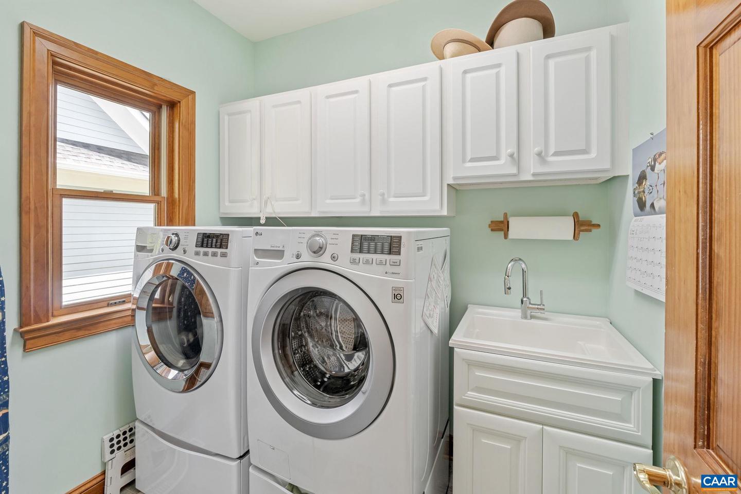 6670 SCOTTSVILLE RD, SCOTTSVILLE, Virginia 24590, 3 Bedrooms Bedrooms, ,2 BathroomsBathrooms,Residential,For sale,6670 SCOTTSVILLE RD,664546 MLS # 664546