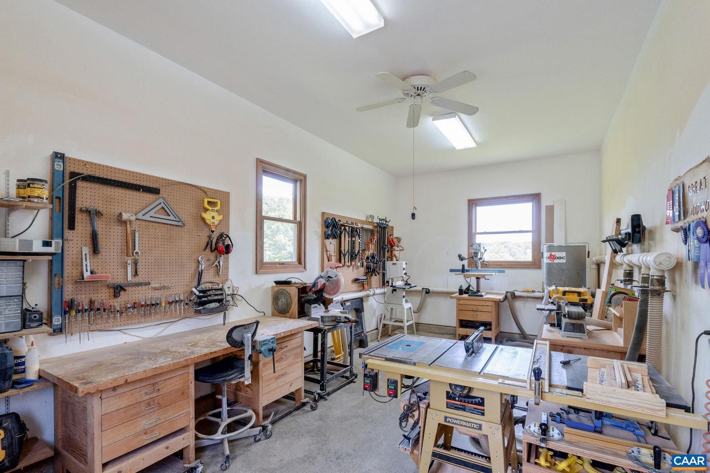 6670 SCOTTSVILLE RD, SCOTTSVILLE, Virginia 24590, 3 Bedrooms Bedrooms, ,2 BathroomsBathrooms,Residential,For sale,6670 SCOTTSVILLE RD,664546 MLS # 664546