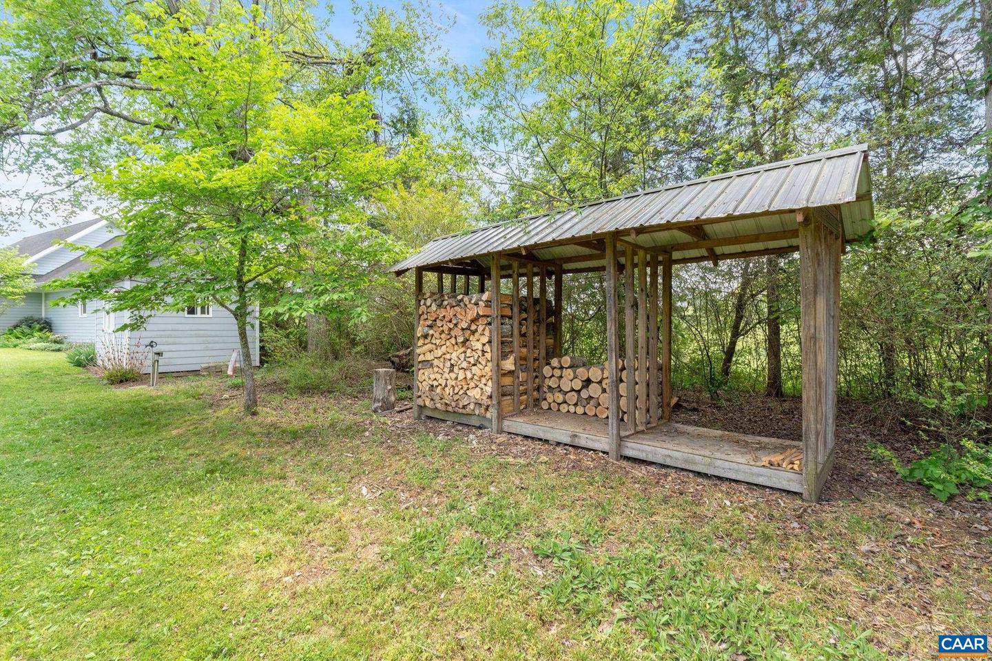 6670 SCOTTSVILLE RD, SCOTTSVILLE, Virginia 24590, 3 Bedrooms Bedrooms, ,2 BathroomsBathrooms,Residential,For sale,6670 SCOTTSVILLE RD,664546 MLS # 664546